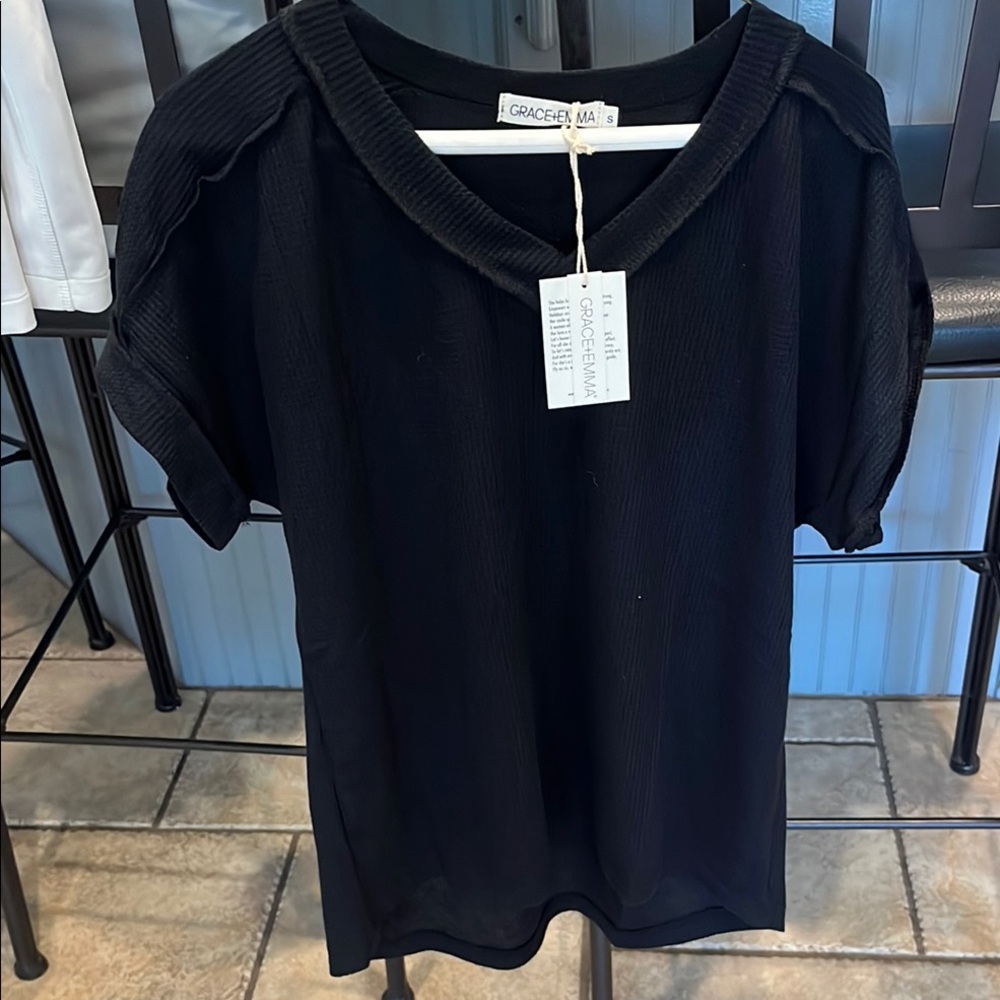 Women's Grace & Emma black top